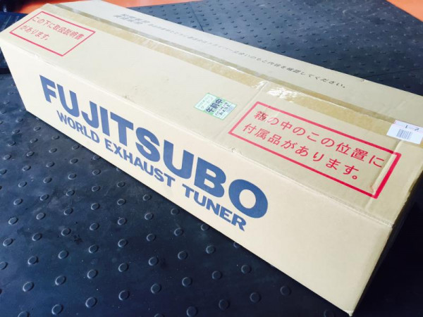 FUJITSUBOޥե顼դ
